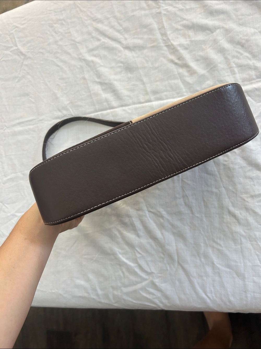 Thrifted Two-Tone Patch Shoulder Bag in Brown and Cream - Picture 4 of 5